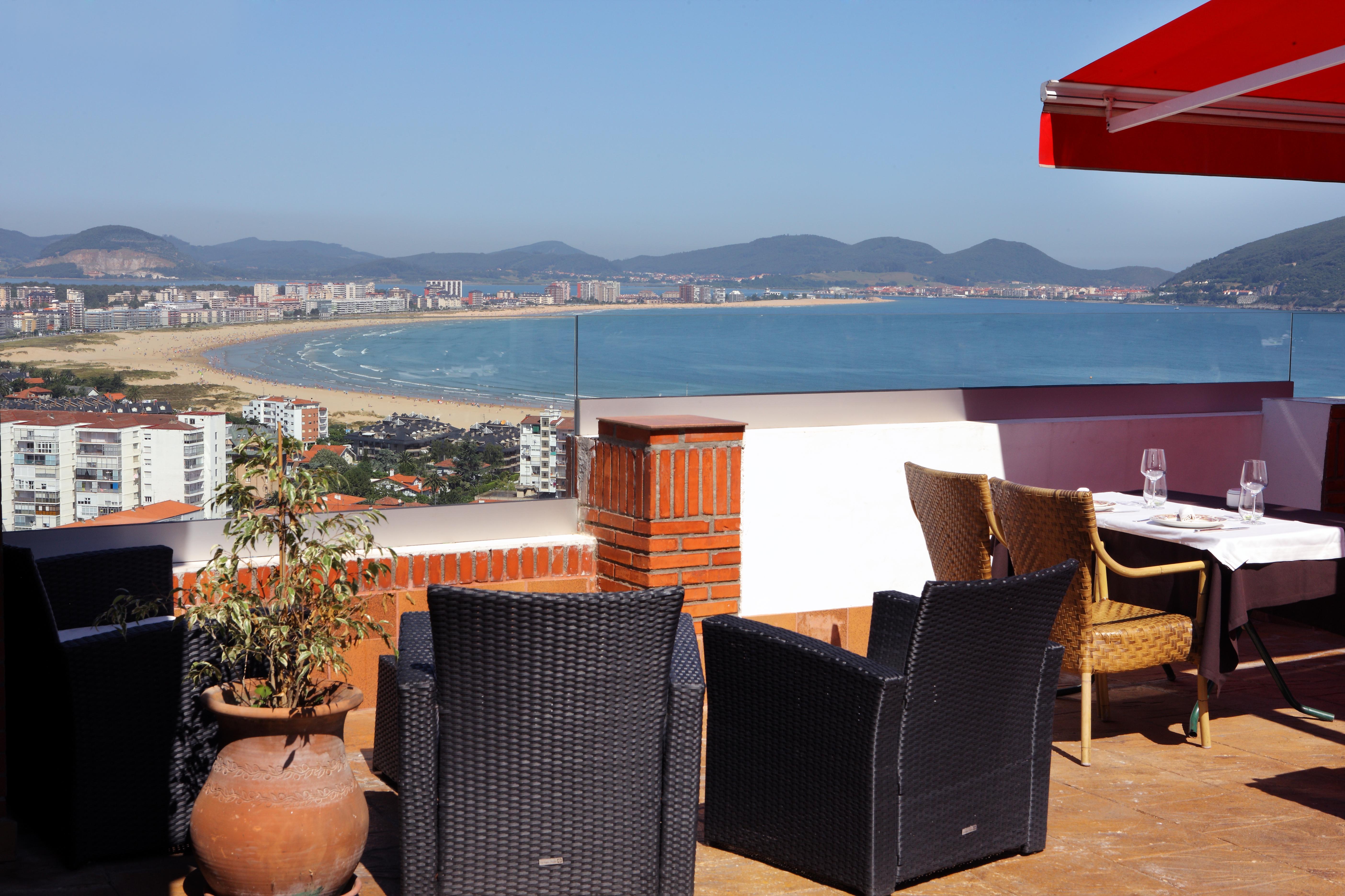 Hotel Restaurante Risco Laredo Kültér fotó