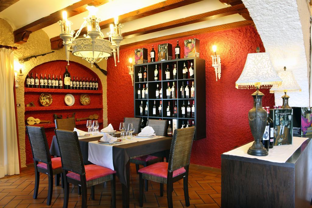 Hotel Restaurante Risco Laredo Kültér fotó